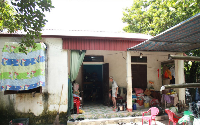 Xót xa cuộc sống hiện tại của chuyện tình ông cháu, chồng hơn vợ 43 tuổi: Sống trong cảnh túng thiếu Ảnh 2