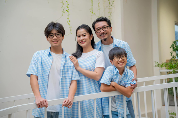 Cuộc sống viên mãn, đáng ngưỡng mộ của Lâm Vỹ Dạ và Hứa Minh Đạt cùng 2 con sau 14 năm kết hôn. 