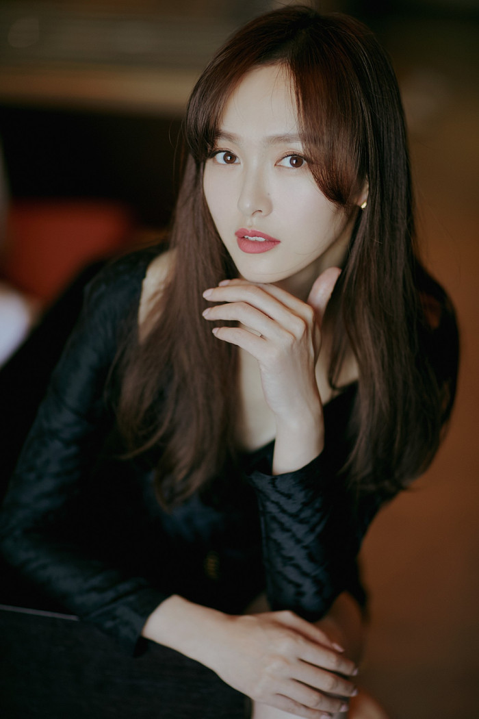 BXH sao nữ có phim lọt đề cử Kim Ưng: Dương Tử - Triệu Lộ Tư áp đảo Triệu Lệ Dĩnh – Lưu Diệc Phi Ảnh 5