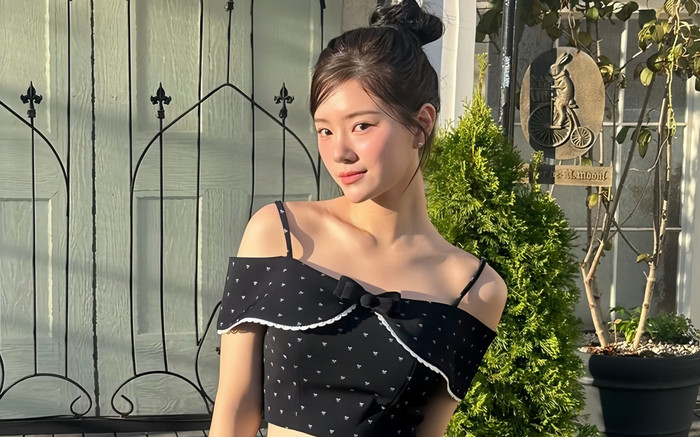 Nữ thần Kpop tại Đảo Thiên Đường sở hữu vòng eo cuốn hút Ảnh 2