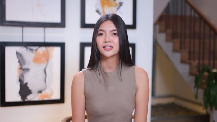 Hoa hậu Thu Uyên không ngờ là người nữ đầu tiên rời khỏi Đảo Thiên Đường. 