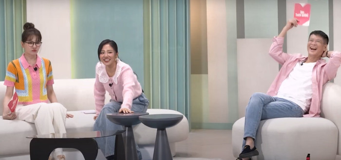 Ban bình luận tò mò về danh tính của chàng trai mới xuất hiện tại Đảo Thiên Đường. 