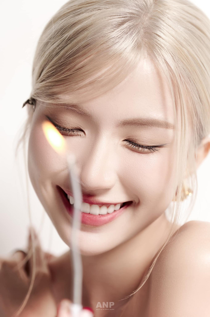 Ngọc Huyền nhận được nhiều lời chúc của khán giả.