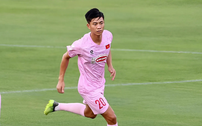 Phan Văn Đức: HLV Kim Sang Sik rất thân thiện Ảnh 2