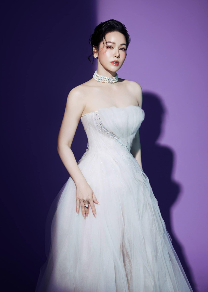 Vẻ đẹp tuổi 39 của nữ diễn viên gây sốt