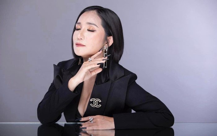 Vì sao Cát Tường U50 vẫn thường xuyên khoe ảnh hở bạo? Ảnh 2