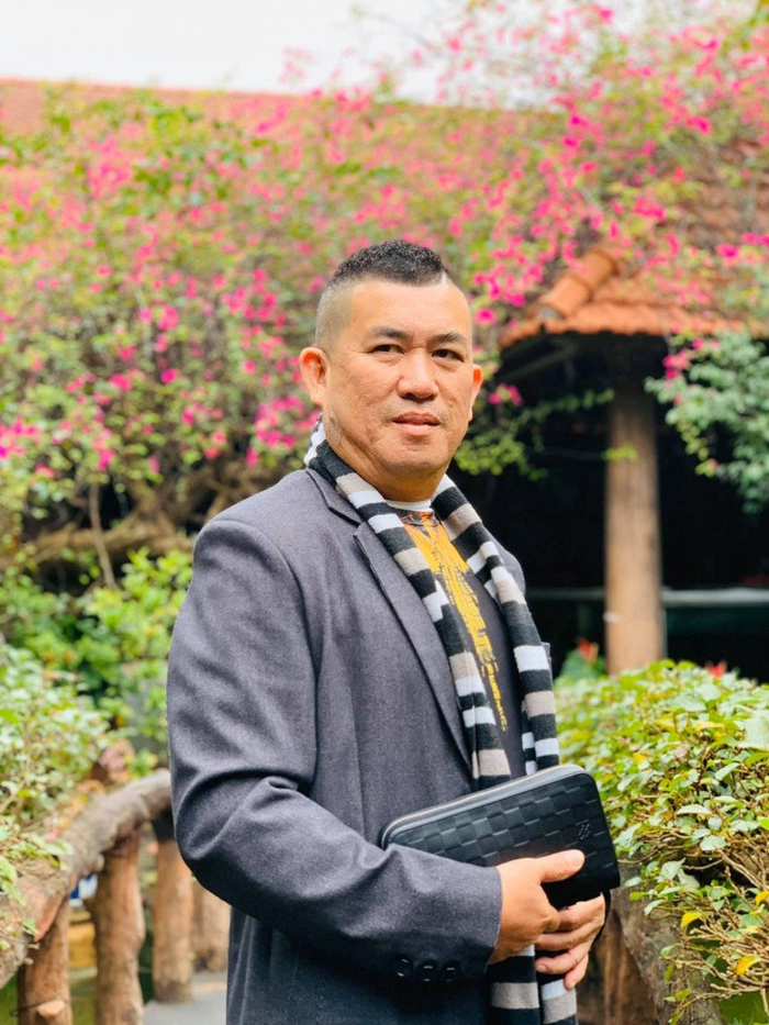 Nhật Cường đi lại giữa Việt Nam và Mỹ để vừa gần gũi gia đình, vừa làm nghệ thuật.