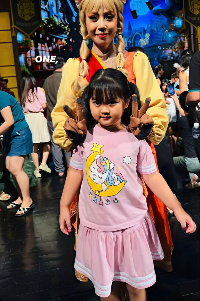 Nhan sắc như lai Tây của con gái cưng Lệ Quyên Ảnh 2