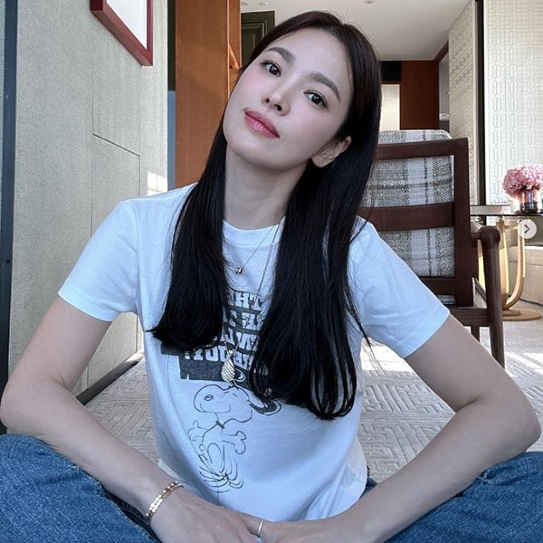 Song Hye Kyo - biểu tượng 'lão hóa ngược' của làng giải trí Hàn Quốc. 