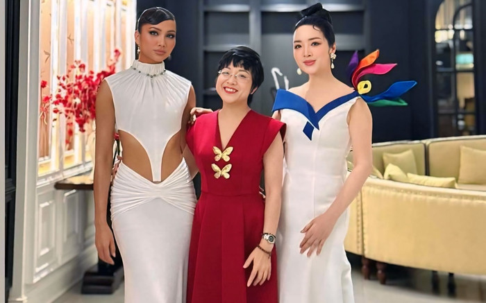 Hoa hậu H'Hen Niê 'đọ sắc' cùng đàn chị, nhan sắc cả hai gây ngỡ ngàng Ảnh 2