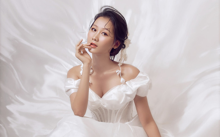 Xôn xao Miss Grand Vietnam 2024 - Quế Anh mặc váy cưới, chuyện gì đây? Ảnh 2