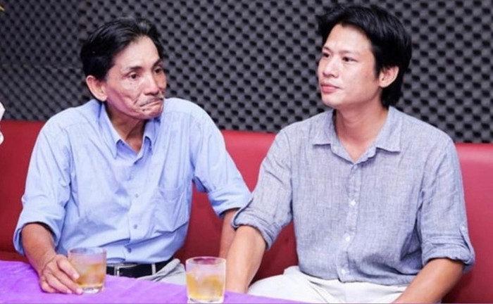 Con trai Thương Tín thường xuyên gọi điện hỏi thăm bố.