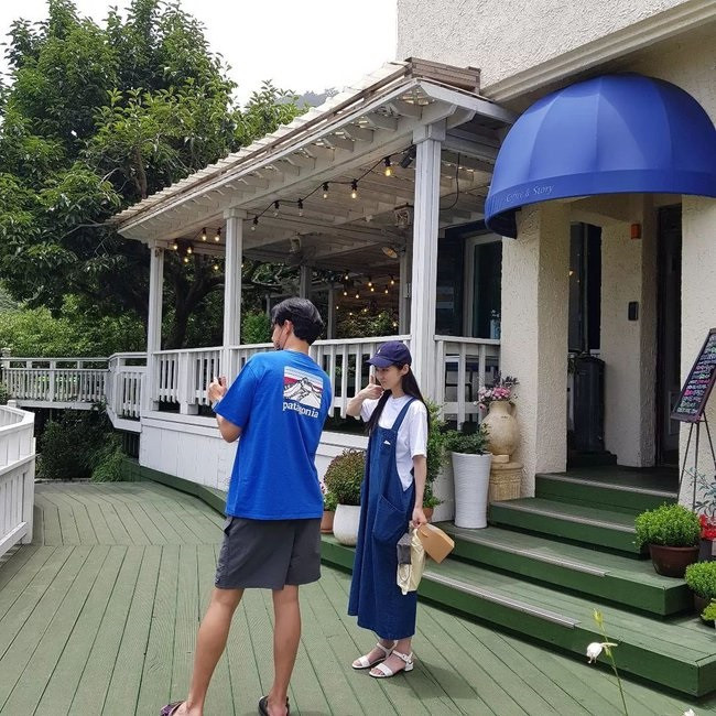 Hôn nhân viên mãn của Jang Nara bên chồng kém 6 tuổi.