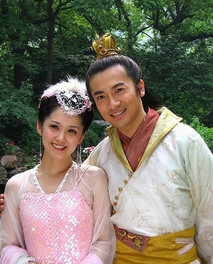 Jang Nara từng được yêu mến khi qua Trung Quốc hoạt động nghệ thuật.