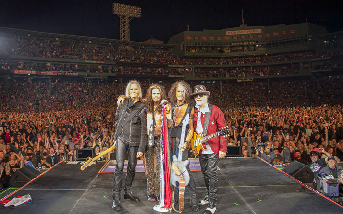 Nhóm nhạc nổi tiếng giải nghệ sau 50 năm hoạt động, lý do khiến ai nghe cũng đau lòng Ảnh 2