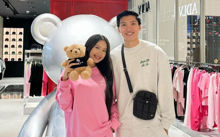 Vợ Đoàn Văn Hậu là 'yêu nữ hàng hiệu' Ảnh 2