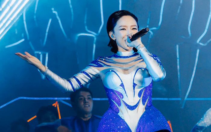 Tóc Tiên 'chỉnh' cách xưng hô của khán giả Ảnh 2