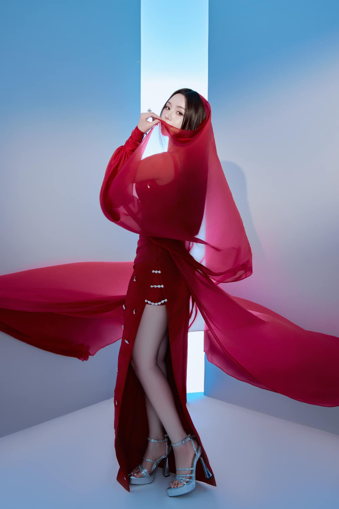 Vừa thông báo lên chức, Quỳnh Kool khoe bộ ảnh hóa cô dâu Ảnh 3