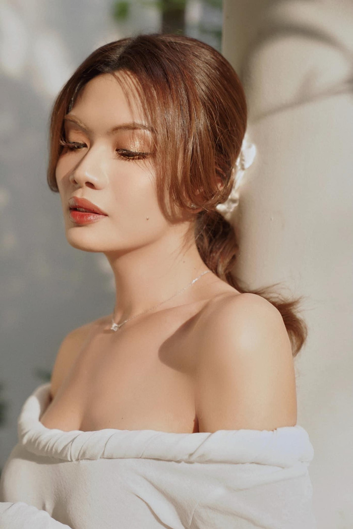 Nhan sắc của Luna Đào khiến dân tình u mê.