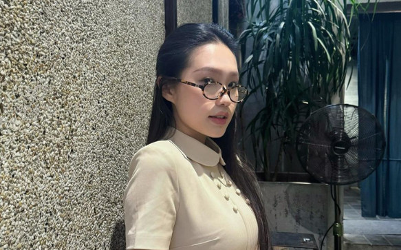 Doãn Hải My được khen 'đẹp hơn gái 19' sau khi sinh con Ảnh 2