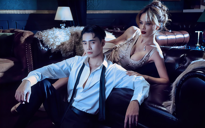 'Mẹ 5 con' Như Vân khoe body 'khét lẹt' bên cạnh Nhâm Phương Nam Ảnh 2