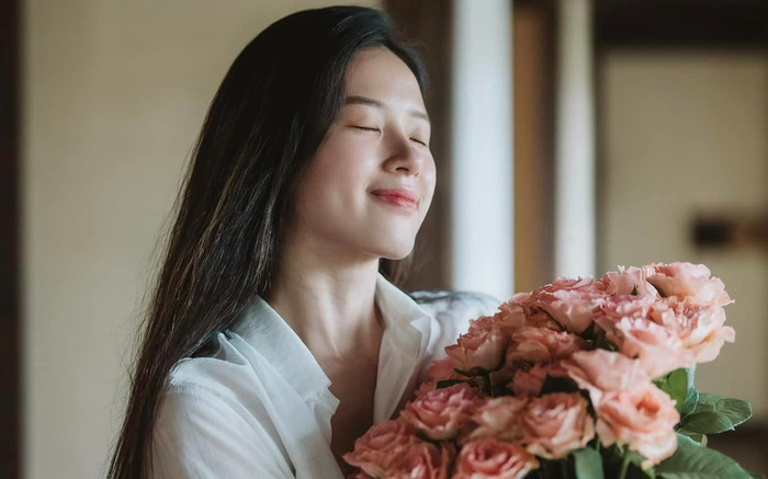 Midu được ví bản sao của Lưu Diệc Phi Việt Nam Ảnh 2