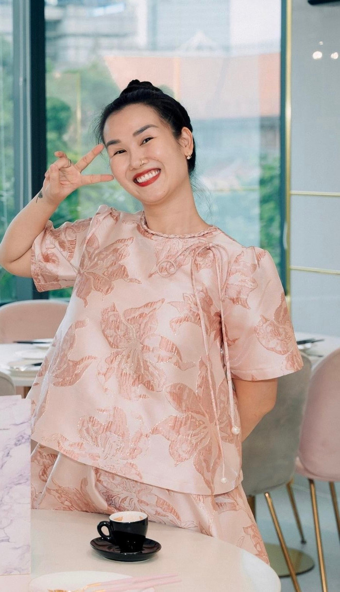 Võ Hạ Trâm đang ở tháng cuối thai kì.