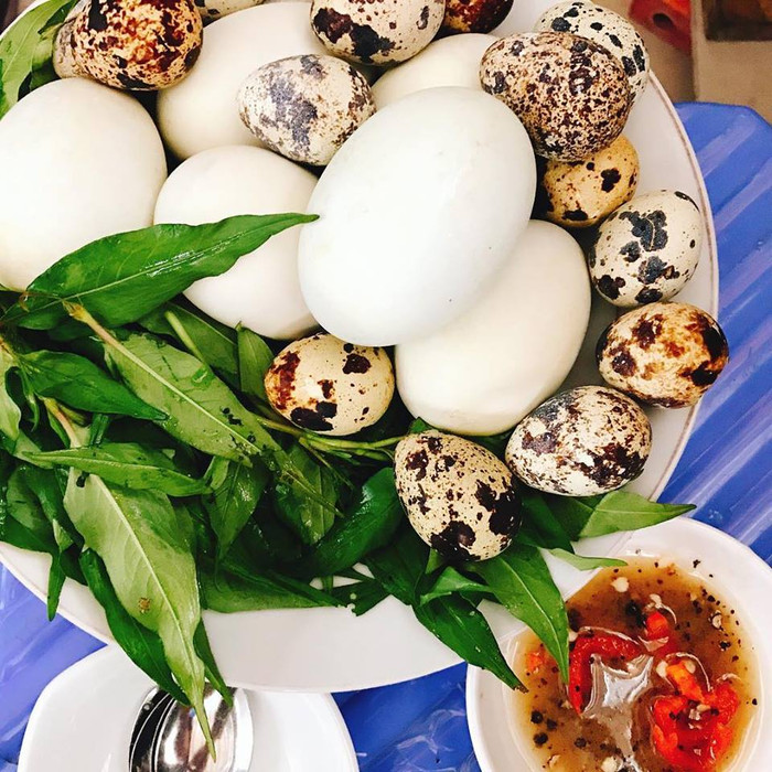 Trứng vịt lộn là món ngon nhưng không phải ai cũng ăn được