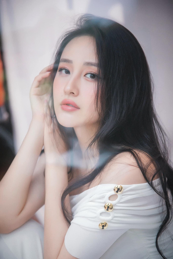 Mai Phương Thuý có cái nhìn tích cực hơn về cuộc sống.