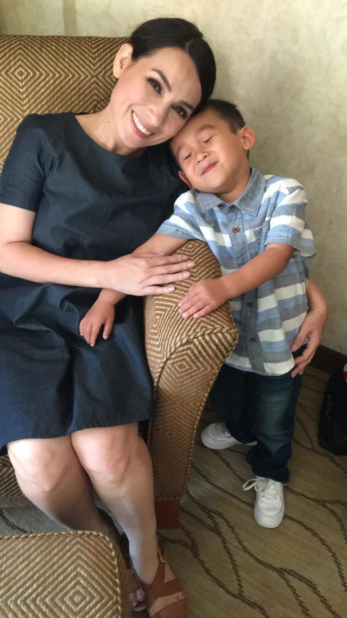 Gần đây, Wendy Phạm chia sẻ những khoảnh khắc của Phi Nhung bên cháu ngoại đầu tiên. 