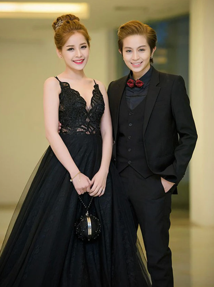 Gil Lê - Chi Pu từng vướng tin đồn hẹn hò. Cả hai đã rạn nứt, không còn xuất hiện cùng nhau từ đầu năm 2018.