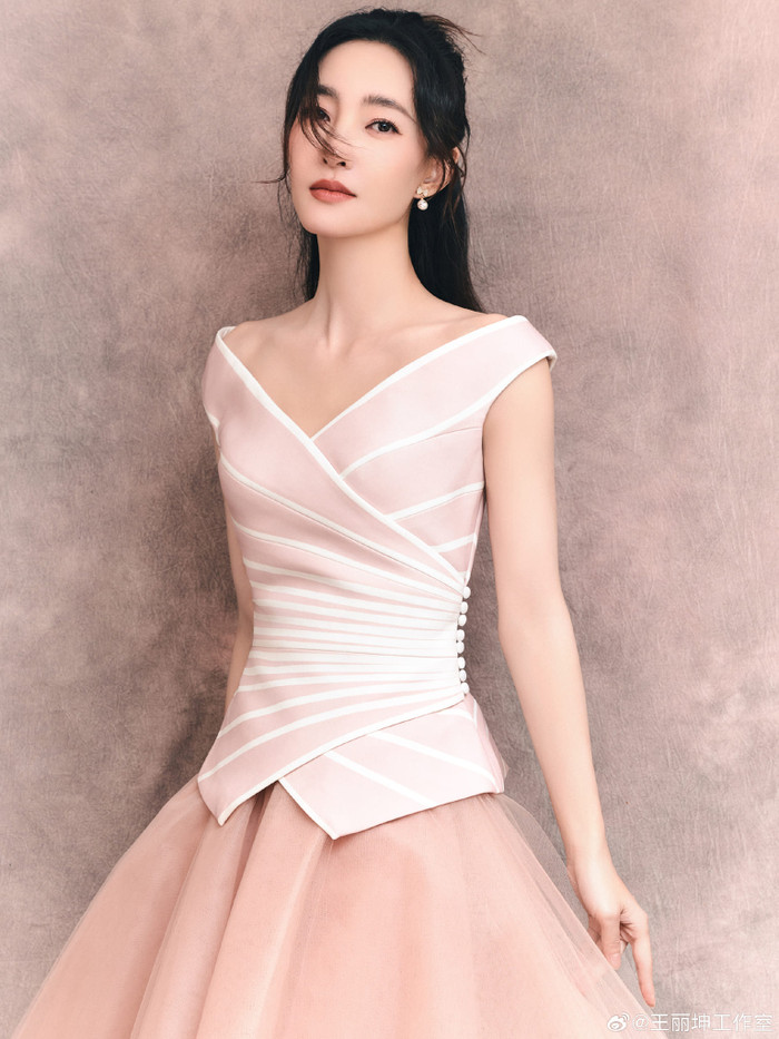 Vương Lệ Khôn sắp ly hôn chồng đại gia