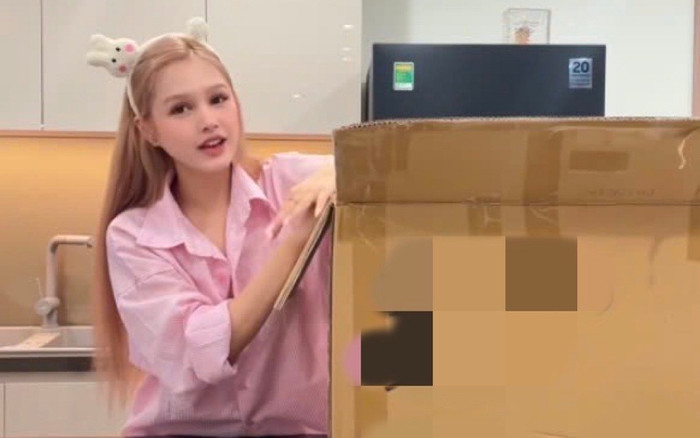 Xoài Non bình thản sau loạt ảnh ôm hôn với Gil Lê Ảnh 2