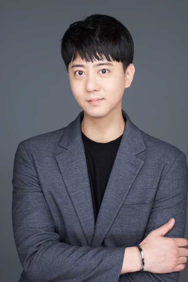 Lee Dong Wook thông báo kết hôn vào 25/8? Ảnh 2