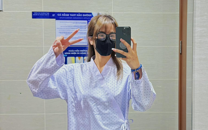 Hình ảnh Diệp Lâm Anh ở bệnh viện khiến nhiều người lo lắng. Ảnh: FBNV