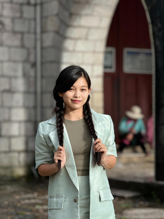 Con gái nuôi cố ca sĩ Phi Nhung - Tuyết Nhung báo tin vui đến khán giả.