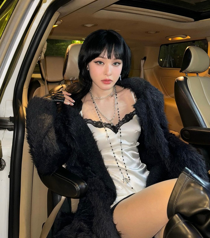 Mọi nhất cử, nhất động của Hiền Hồ đang nhận được sự chú ý từ người hâm mộ. 