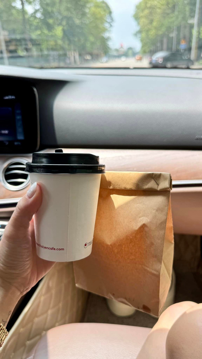 Bạch Lan Phương chia sẻ cuộc sống hôn nhân màu sắc với Huỳnh Anh.