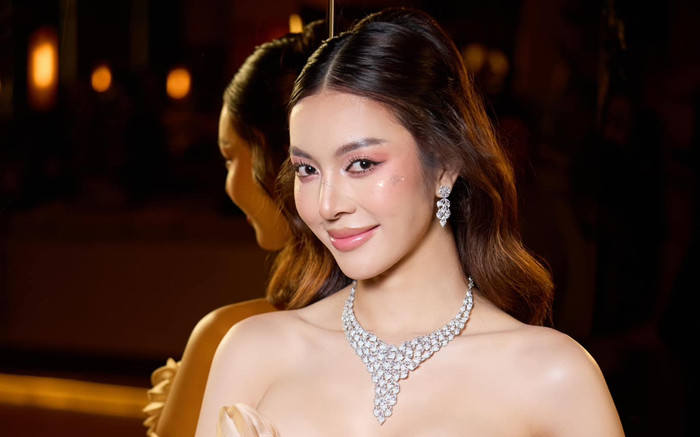 Người đẹp 7 lần thi hoa hậu sắp làm sếp một cuộc thi nhan sắc? Ảnh 2