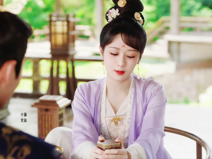 Trường Tương Tư (mùa 1) của Dương Tử được công nhận là phim 'bạo khoản' hè 2023. 