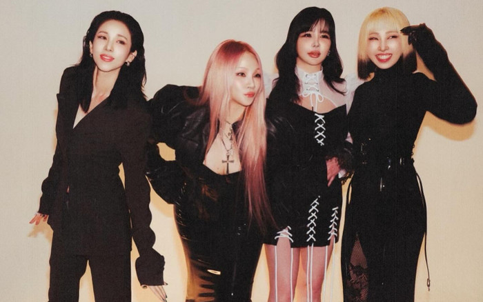 2NE1 và BLACKPINK sẽ phục hồi 'đế chế âm nhạc' YG? Ảnh 2