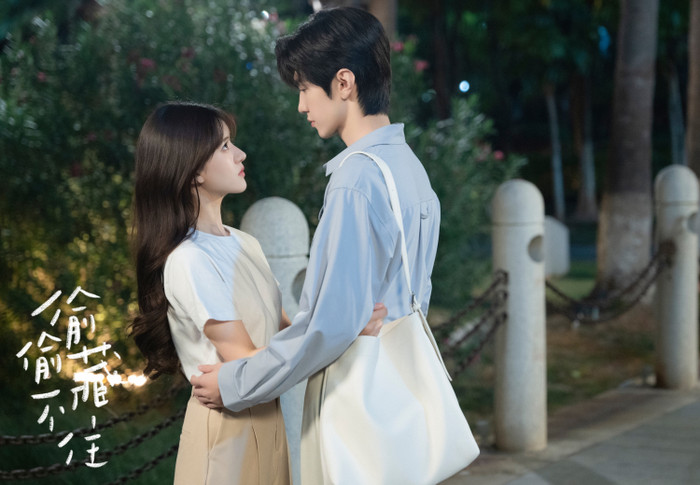 Triệu Lộ Tư và Trần Triết Viễn có tương tác cực tốt trong Vụng Trộm Không Thể Giấu. 