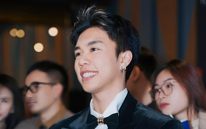 Thiếu gia Chải đang gây sốt trong Đi Giữa Trời Rực Rỡ có gia thế khủng từ phim đến đời thực Ảnh 2