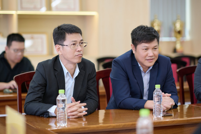 Đại diện phía Trường Đại học Công nghệ TP.HCM