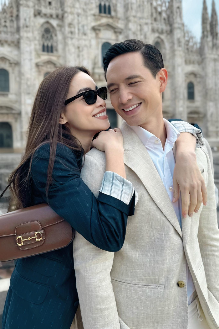 Hiện, cả hai có 7 năm hôn nhân viên mãn. 