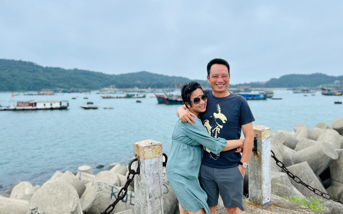 Chồng Mỹ Linh tủi vì đi đâu bạn bè cũng đi cùng vợ: 'Mình phát ngượng' Ảnh 2