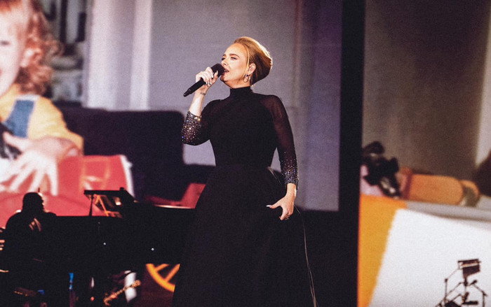 Adele rơi nước mắt, thông báo rời xa khán giả Ảnh 2