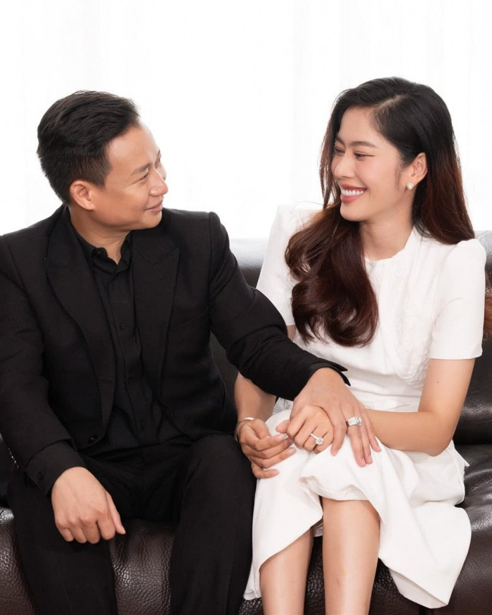Bạn trai đòi Nam Em 1 tỷ đồng sau khi cả hai chia tay.