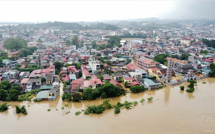 Lũ sông Hồng vượt mức lịch sử 56 năm trước Ảnh 2