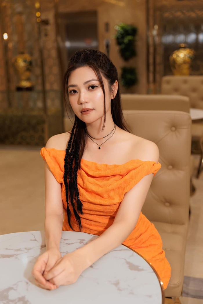 Diễn viên Kiều Anh mang nhiều nhu yếu phẩm, trực tiếp đến Thái Nguyên hỗ trợ bà con chống lũ Ảnh 1